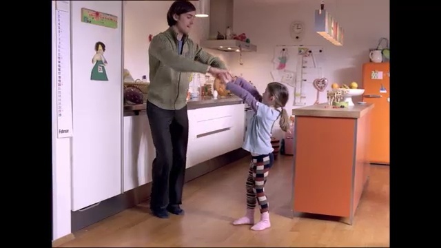 Video Reference: Product, Leg, Footwear, Room, Arm, Furniture, Shoulder, Joint, Human body, Child