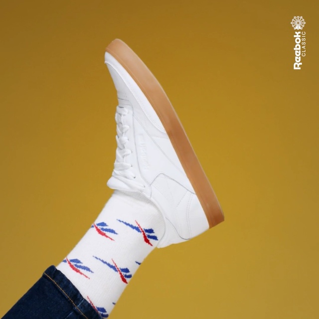 Video Reference: White, Joint, Hand