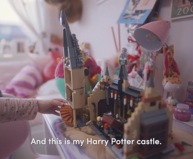 Video Reference: Toy, Scale model, Figurine, Fictional character, Games, Art