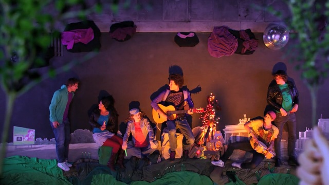 Video Reference: purple, entertainment, event, fun, tradition, performance, recreation, performance art, night, festival