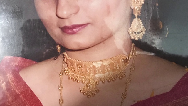 Video Reference: Necklace, Jewellery, Body jewelry, Fashion accessory, Beauty, Chin, Lip, Neck, Cheek, Bridal accessory