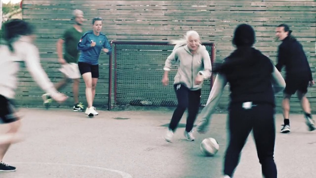 Video Reference: Sports, Recreation, Player, Sports training, Walking, Games, Person