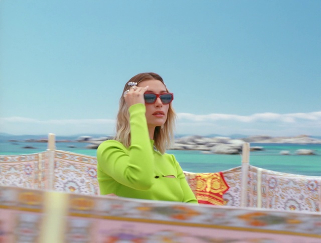 Video Reference: Vacation, Eyewear, Yellow, Glasses, Turquoise, Sky, Summer, Sunglasses, Sea, Travel