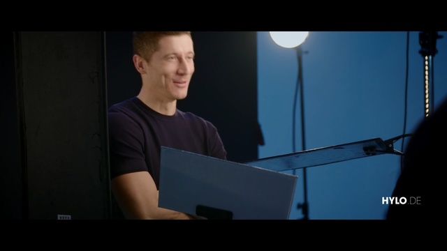 Video Reference: Arm, Standing, Shoulder, Photography, Conversation, Elbow, Screenshot, Person