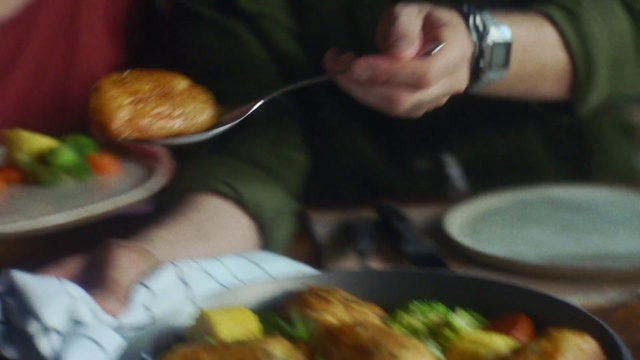 Video Reference: Food, Dish, Cuisine, Meal, Eating, Ingredient, Junk food, Comfort food, Lunch, Brunch