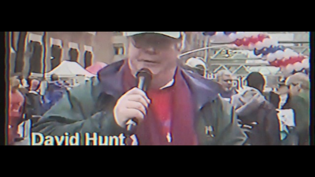 Video Reference: Photo caption, Fun, Event, Finger, Crowd, Photography, Smile