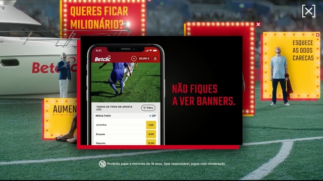 Video Reference: games, player, technology, advertising, ball game, sport venue, championship, grass, sports, product, Person