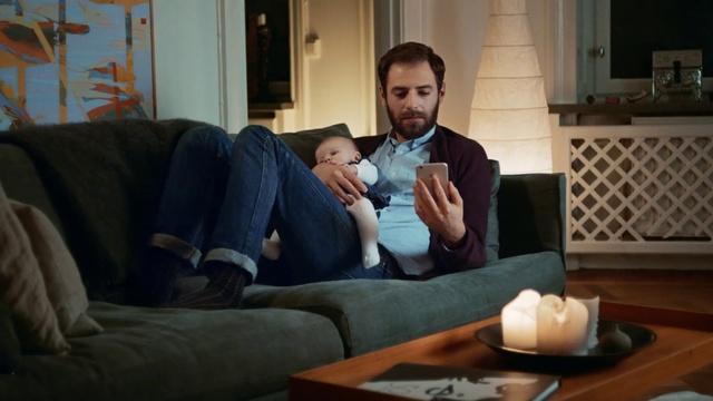 Video Reference: Sitting, Room, Table, Conversation, Couch, Facial hair, Eating, Drinking, Drink, Furniture, Person