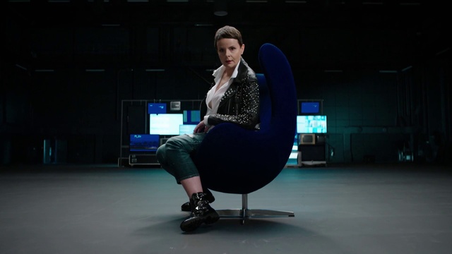 Video Reference: Sitting, Footwear, Design, Furniture, Photography, Flash photography, Electric blue, Shoe, Chair, Office chair, Person, Road, Man, Young, Holding, Riding, Front, Black, Standing, Wearing, Street, Boy, Board, Shirt, Doing, Woman, Trick, White, Skating, Clothing, Computer