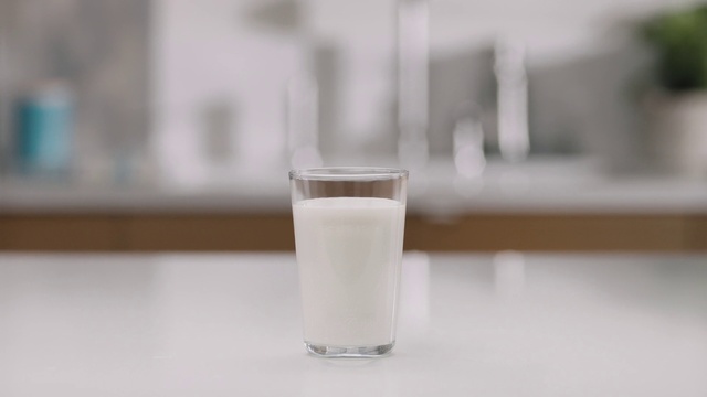 Video Reference: Drink, Food, Dairy, Horchata, Milk, Raw milk, Grain milk, Hemp milk, Soy milk, Almond milk