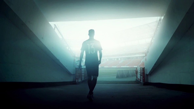 Video Reference: Standing, Blue, Light, Atmospheric phenomenon, Sky, Snapshot, Atmosphere, Photography, Human, Shadow