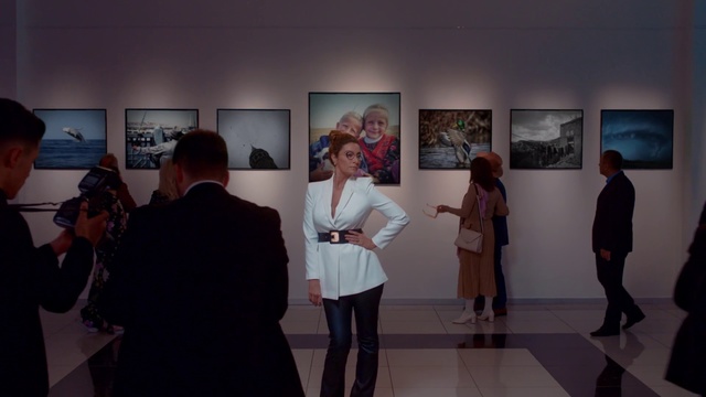 Video Reference: Art exhibition, Art gallery, Exhibition, Tourist attraction, Event, Art, Museum, Vernissage, Visual arts, Art dealer