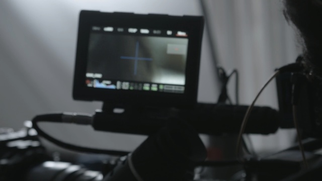 Video Reference: Computer monitor, Electronics, Electronic device, Technology, Audio equipment, Display device, Media, Room, Electronic instrument, Photography