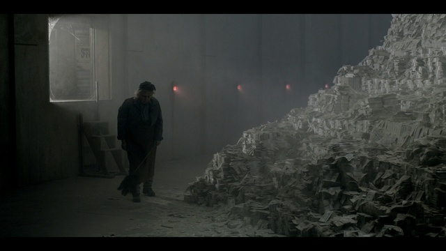 Video Reference: Darkness, Atmospheric phenomenon, Digital compositing, Atmosphere, Photography, Screenshot, Black-and-white, Person