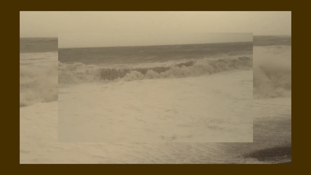 Video Reference: sea, dust, shore, sand, sky, horizon, haze, fog, calm, ocean