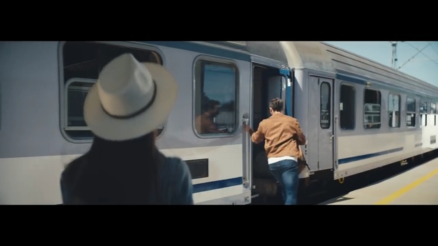 Video Reference: Transport, Vehicle, Public transport, Train, Mode of transport, Passenger, Rolling stock, RV, Metro, Passenger car