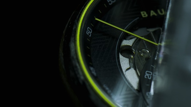Video Reference: Wheel, Speedometer, Auto part, Automotive design, Macro photography, Automotive wheel system, Photography, Technology, Circle, Tire, Person