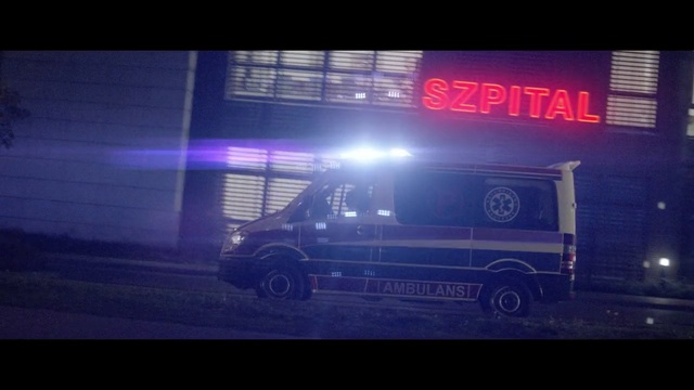 Video Reference: Van, Vehicle, Light, Car, Mode of transport, Automotive lighting, Lighting, Commercial vehicle, Automotive exterior, Emergency vehicle