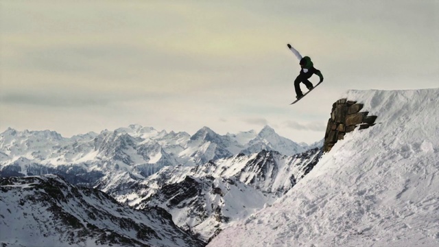 Video Reference: Extreme sport, Snow, Recreation, Freestyle skiing, Mountain, Mountain range, Individual sports, Snowboard, Flip (acrobatic), Winter sport