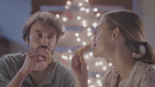 Video Reference: Nose, Water, Mouth, Fun, Human, Lip, Interaction, Conversation, Neck, Jaw