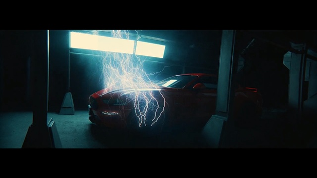 Video Reference: Light, Automotive lighting, Automotive design, Darkness, Sky, Automotive exterior, Car, Headlamp, Vehicle, Vehicle door, Person