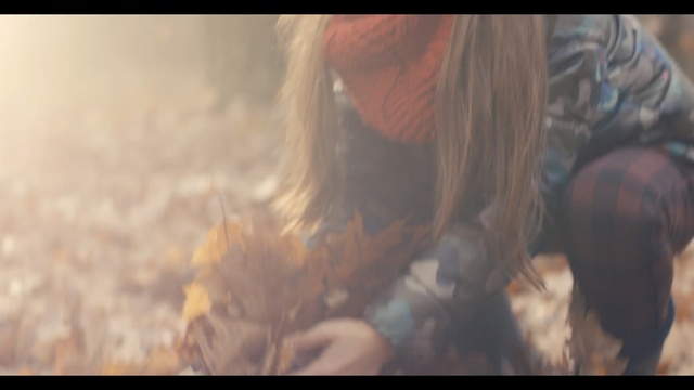 Video Reference: Hair, Blond, Long hair, Sky, Brown hair, Photography, Screenshot, Smile