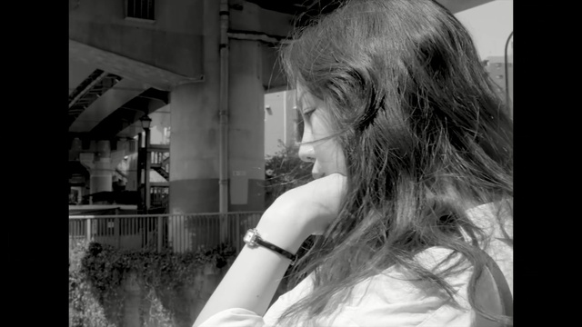 Video Reference: hair, white, photograph, black, woman, black and white, person, human hair color, girl, monochrome photography