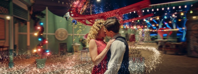 Video Reference: Romance, Interaction, Fun, Event, Love, Scene, Ceremony, Tradition, World