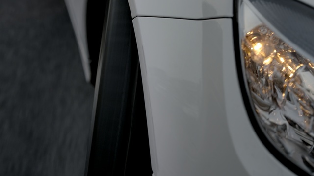 Video Reference: White, Automotive lighting, Headlamp, Light, Automotive design, Lighting, Automotive exterior, Auto part, Vehicle