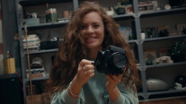 Video Reference: Cameras & optics, Camera, Photography, Photographer, Reflex camera, Digital camera, Camera operator, Single-lens reflex camera, Cinematographer, Long hair