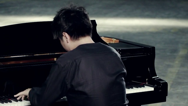 Video Reference: Pianist, Musician, Jazz pianist, Piano, Fortepiano, Player piano, Musical instrument, Music, Technology, Musical keyboard