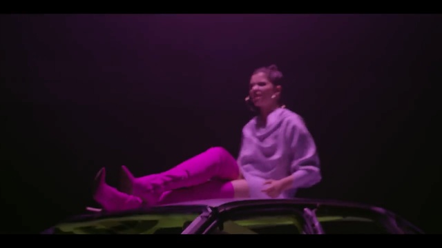 Video Reference: purple, performance, pink, performing arts, light, violet, darkness, entertainment, performance art, stage, Person
