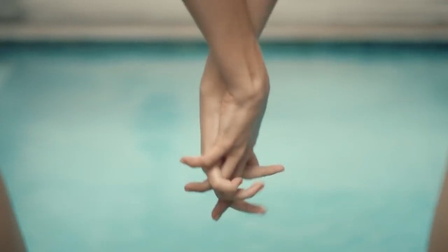 Video Reference: leg, hand, human leg, joint, arm, finger, foot, muscle, girl, nail