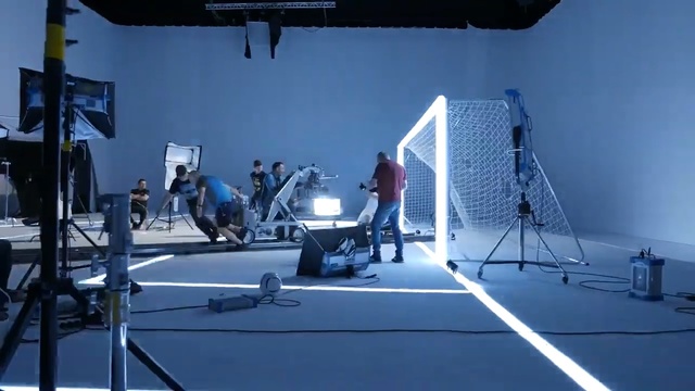 Video Reference: Stage, Performance, Sound stage, Sport venue