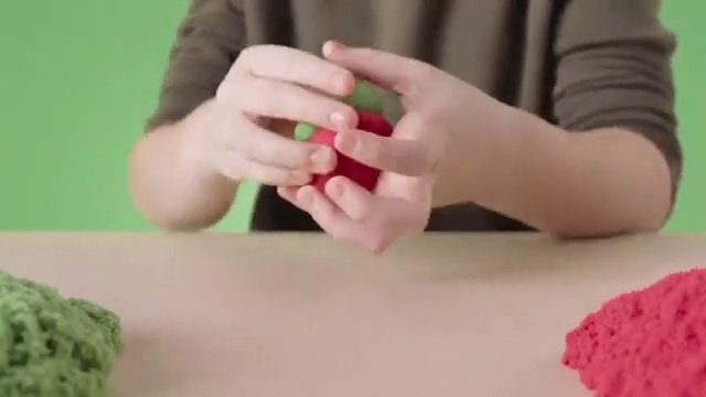Video Reference: Nail, Hand, Play, Finger, Pink, Play-doh, Child, Crochet, Textile, Flower