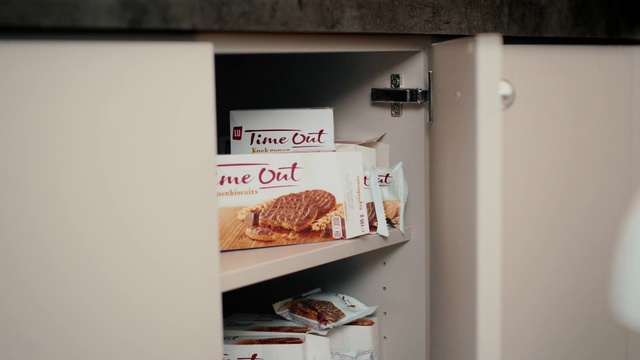 Video Reference: Shelf, Room, Furniture, Bakery, Shelving, Food, Cuisine, Dish, Baking