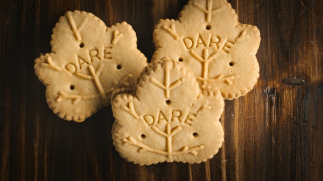 Video Reference: cookies and crackers, cracker, cookie, snack, Person