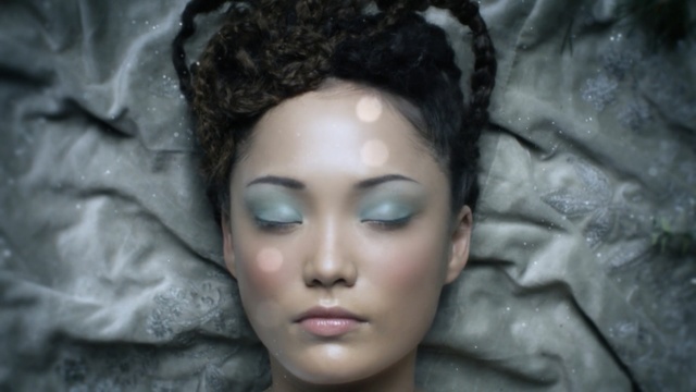 Video Reference: eyebrow, head, beauty, forehead, black hair, girl, Person