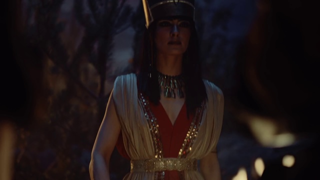 Video Reference: Beauty, Fashion, Screenshot, Headpiece, Headgear, Dress, Photography, Darkness