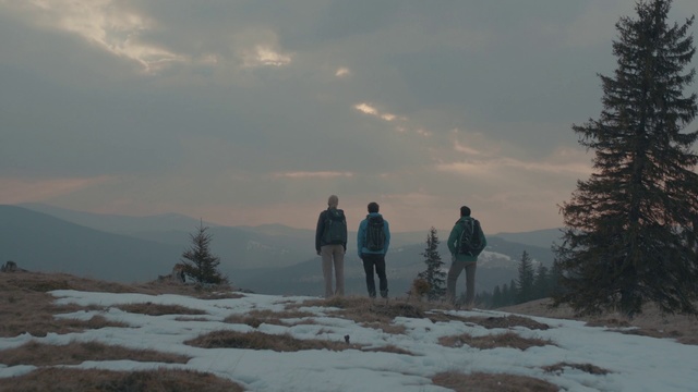 Video Reference: Snow, Sky, Winter, Atmospheric phenomenon, Freezing, Wilderness, Mountain, Cloud, Tree, Hill