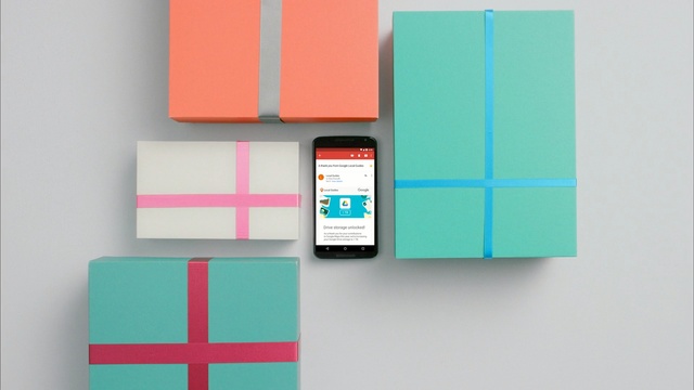 Video Reference: product, product, brand, mobile phone accessories, electronics, Person