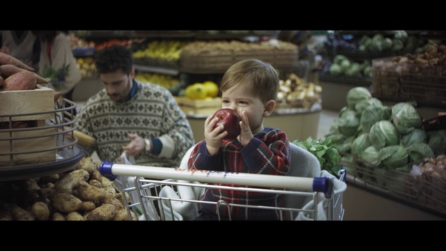 Video Reference: Local food, Natural foods, Supermarket, Grocery store, Selling, Whole food, Greengrocer, Vegetable, Human, Marketplace