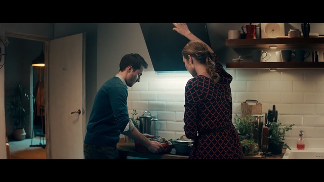 Video Reference: Snapshot, Conversation, Human, Scene, Fun, Photography, Adaptation, Room, Sitting, Screenshot, Person