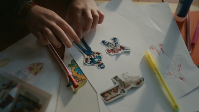 Video Reference: Visual arts, Finger, Watercolor paint, Hand, Nail, Drawing, Games, Play, Paint, Art