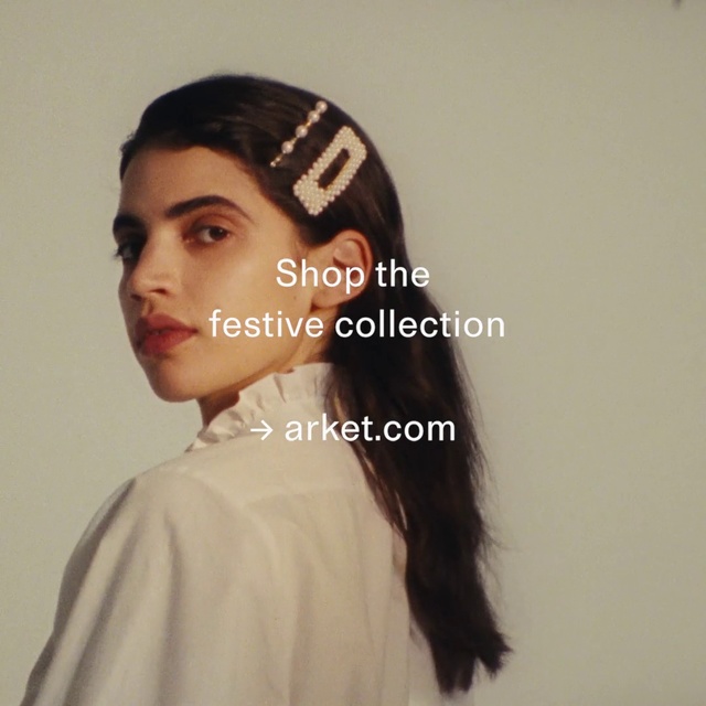 Video Reference: Hair, Clothing, Headpiece, Forehead, Hair accessory, Head, Hairstyle, Headband, Chin, Fashion accessory, Person