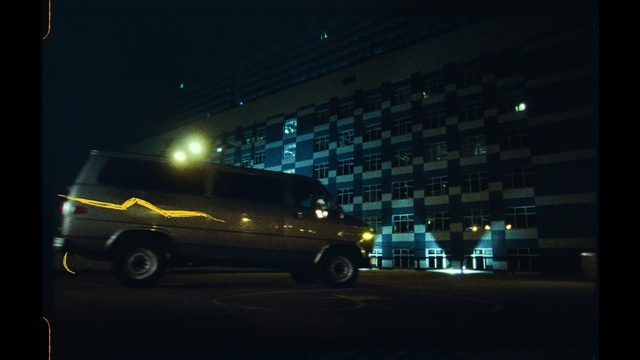 Video Reference: Motor vehicle, Vehicle, Car, Mode of transport, Night, Transport, Van, Light, Snapshot, Lighting