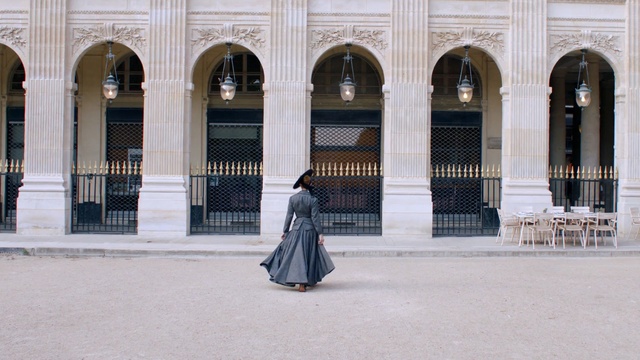 Video Reference: Architecture, Palace, Building, Person