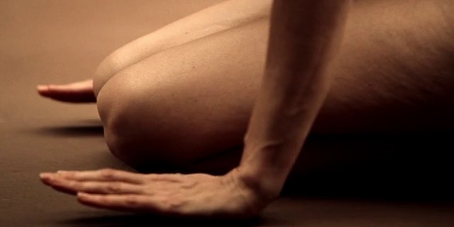 Video Reference: Human leg, Arm, Leg, Hand, Joint, Muscle, Close-up, Elbow, Physical fitness, Knee