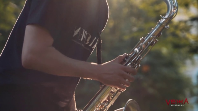 Video Reference: Musical instrument, Wind instrument, Music, Saxophone, Saxophonist, Woodwind instrument, Musician, Brass instrument, Clarinet family, Baritone saxophone