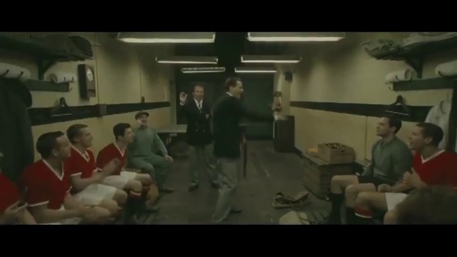 Video Reference: Photograph, Snapshot, Pc game, Screenshot, Fun, Photography, Room, Music, Darkness, Crowd